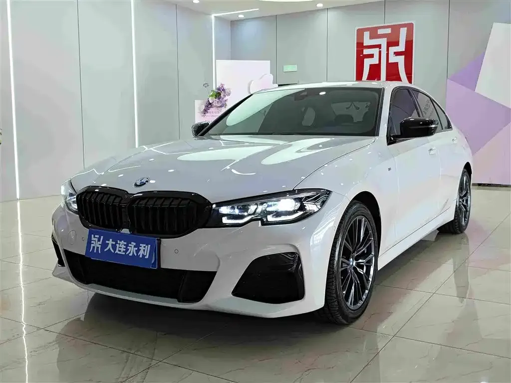 BMW 3 Series — фото 1