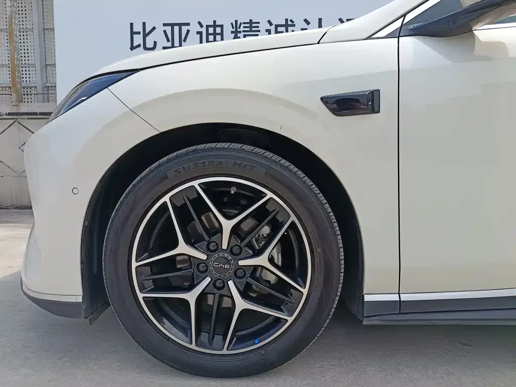 BYD Seal 06 — фото 10
