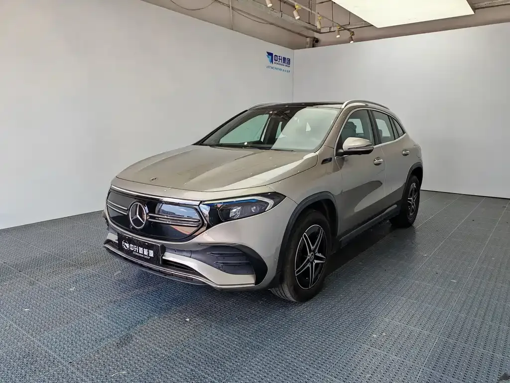 Mercedes-Benz EQA — фото 1
