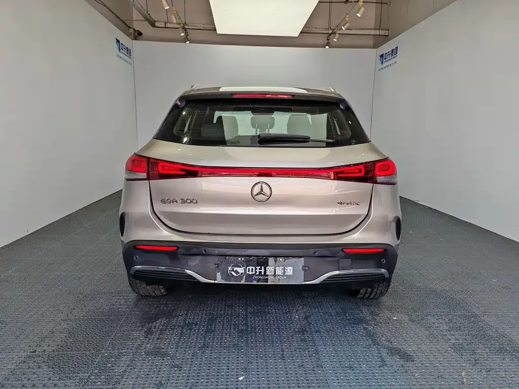Mercedes-Benz EQA — фото 10