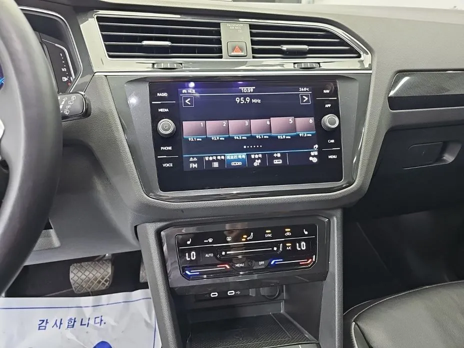 Volkswagen Tiguan — фото 3