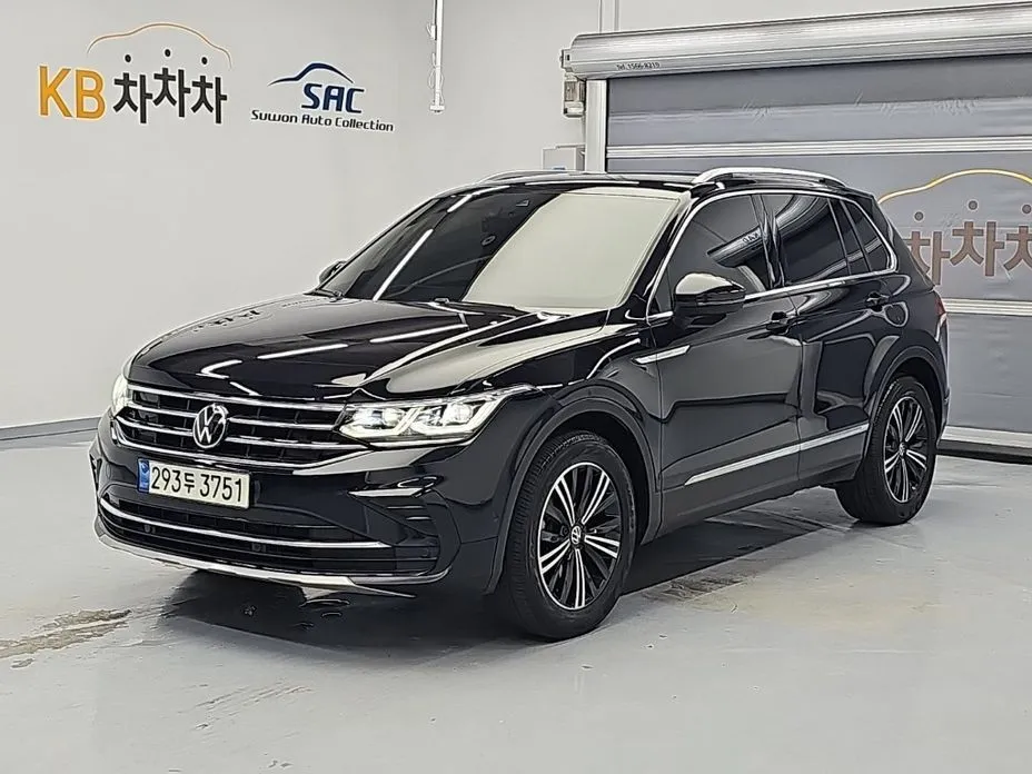 Volkswagen Tiguan — фото 9