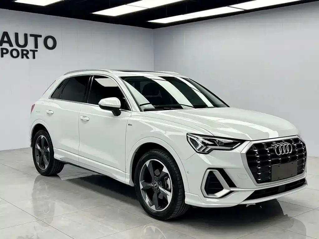 Audi Q3 — фото 2
