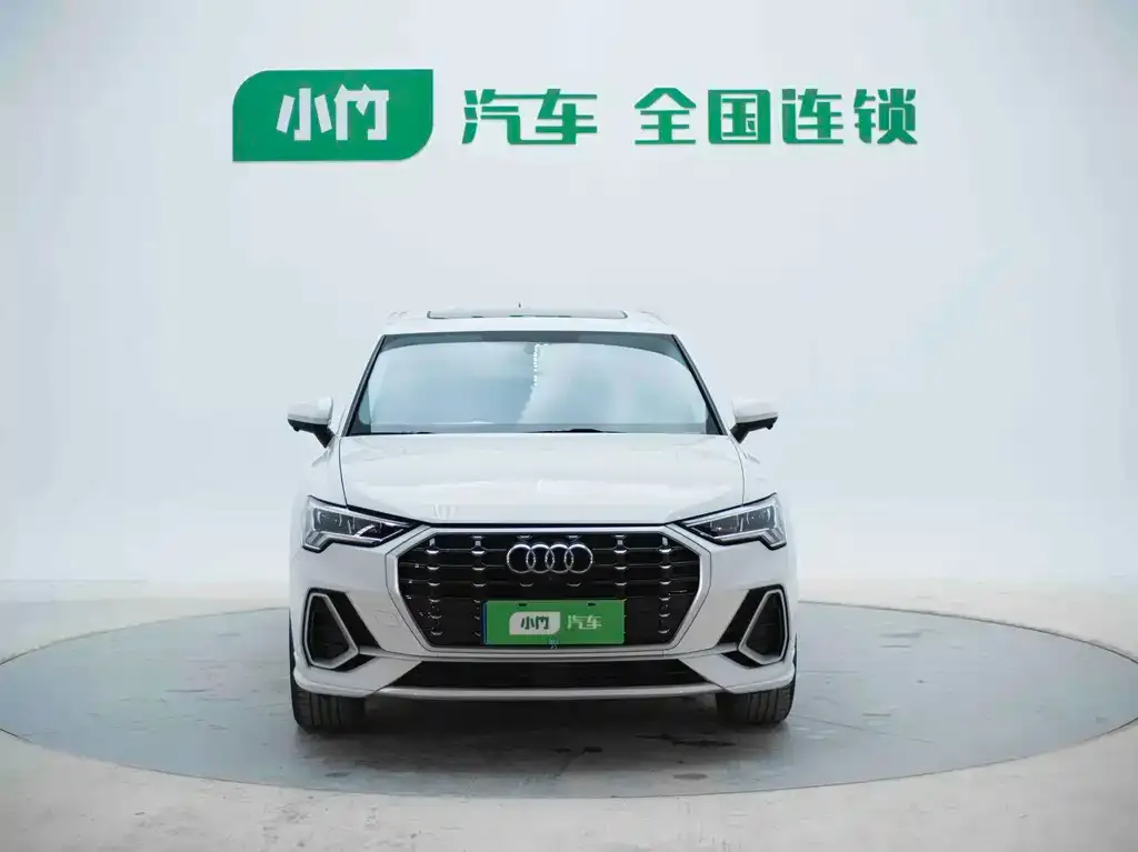 Audi Q3 — фото 3