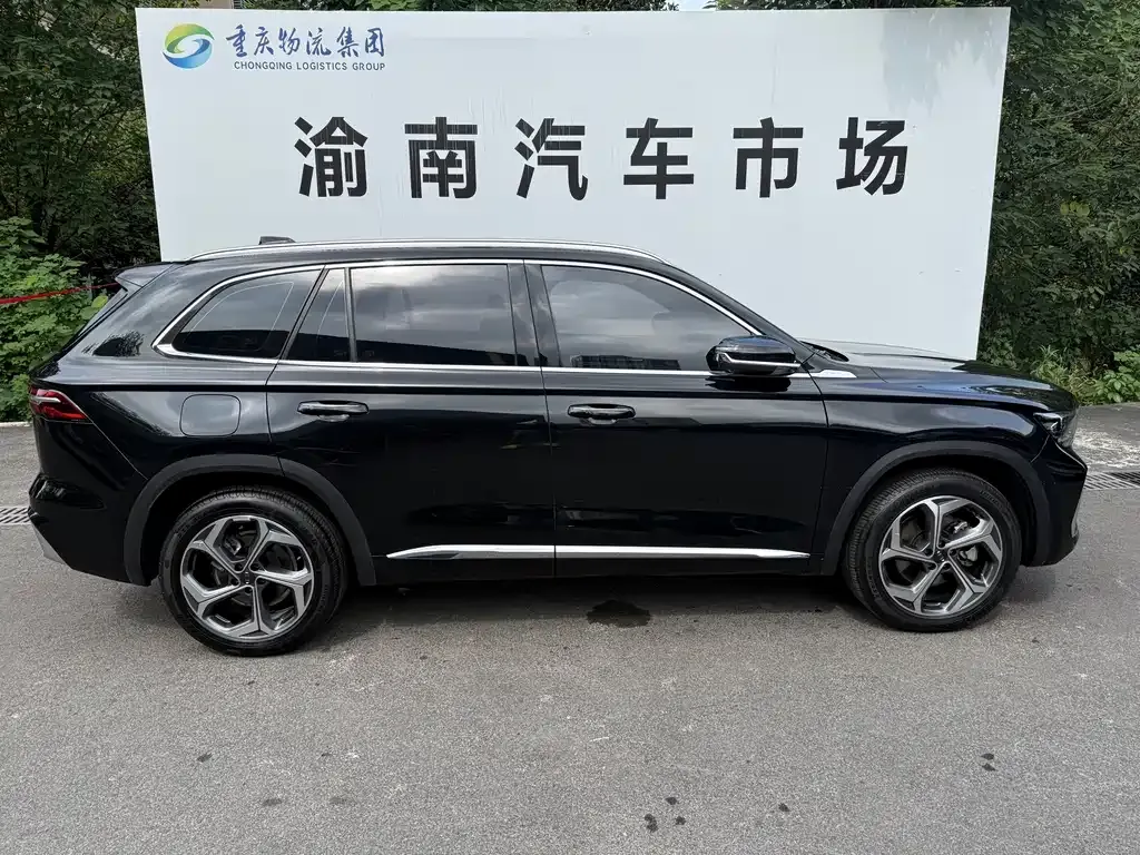 Geely Xingyue L — фото 9