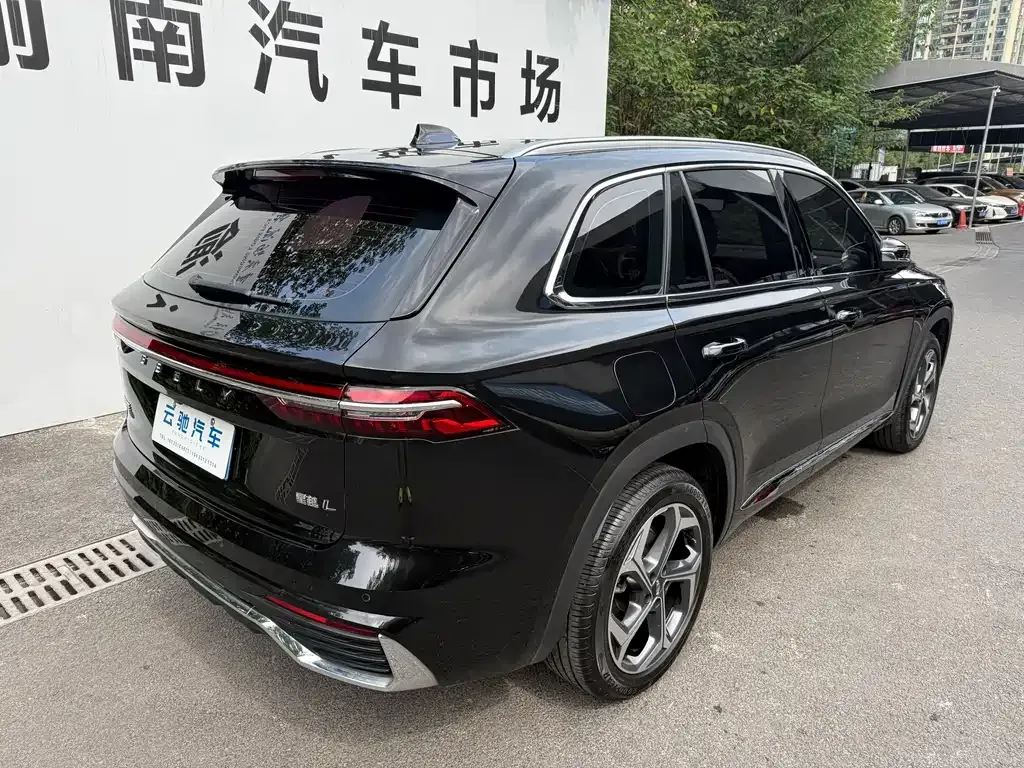 Geely Xingyue L — фото 4