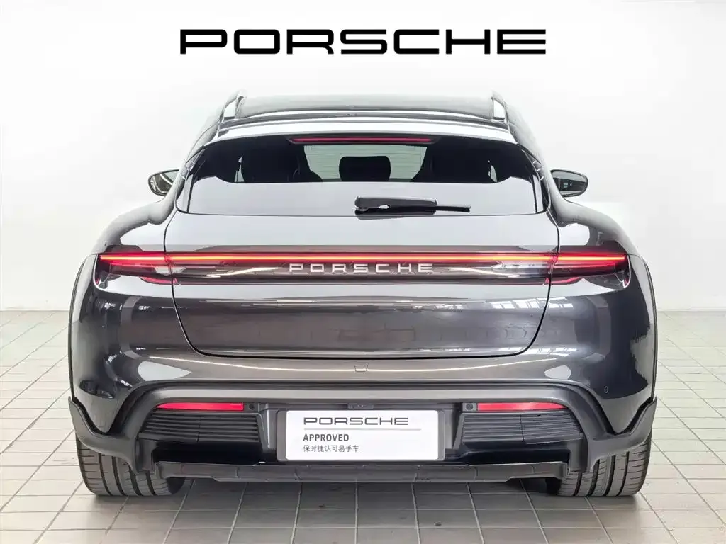 Porsche Taycan — фото 7