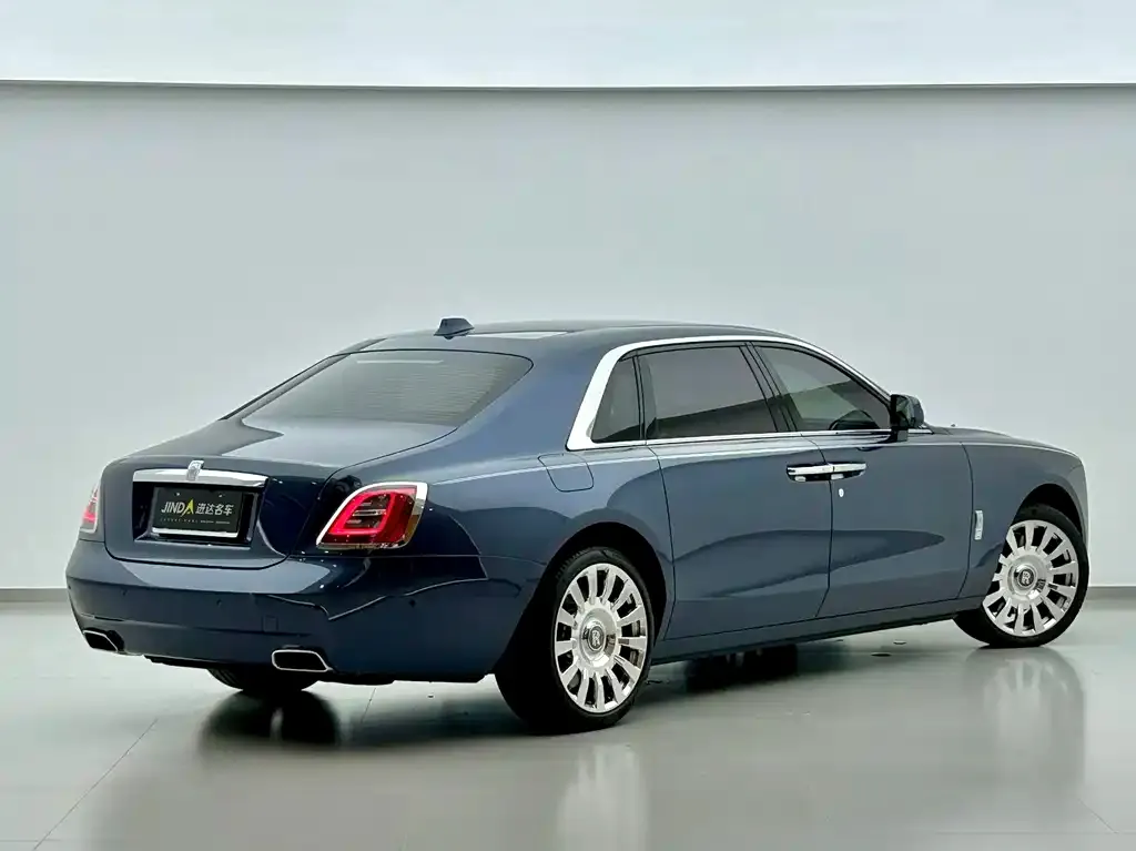 Rolls-Royce Ghost — фото 4