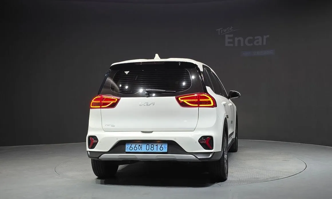 Kia Niro — фото 4