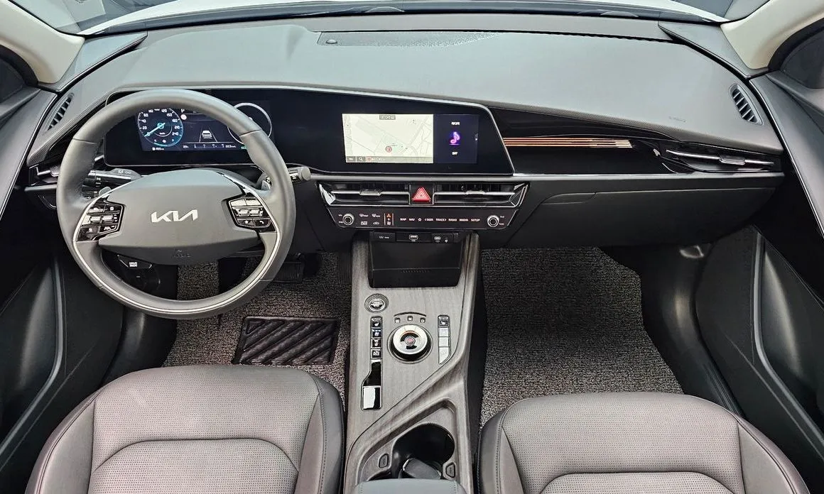 Kia Niro — фото 8