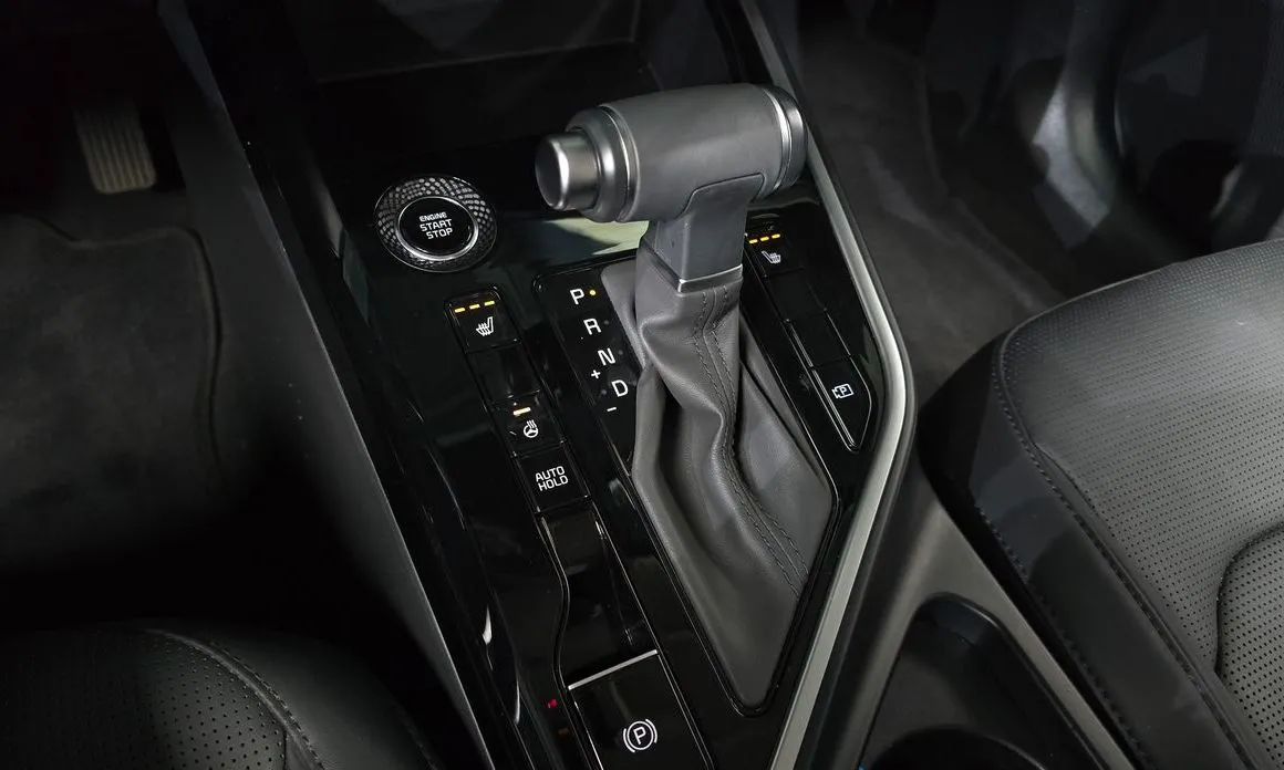 Kia Niro — фото 10