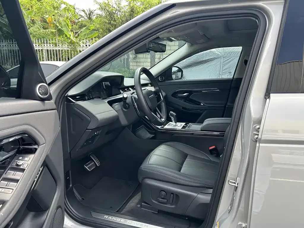 Land Rover Evoque — фото 3