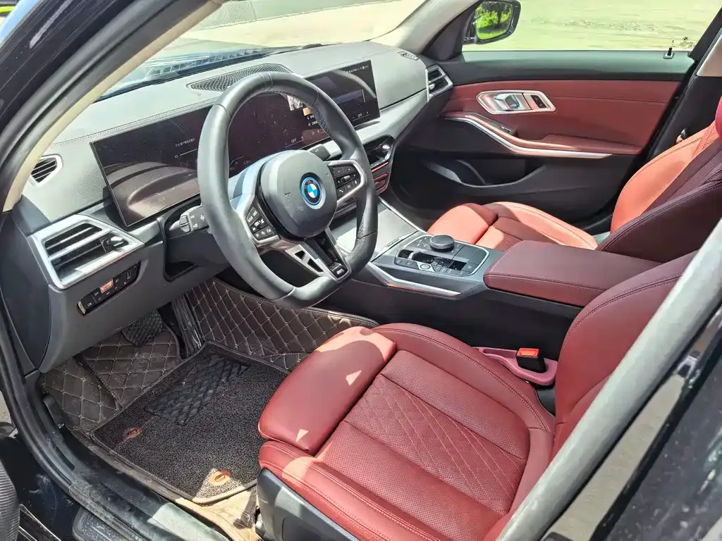 BMW i3 — фото 9