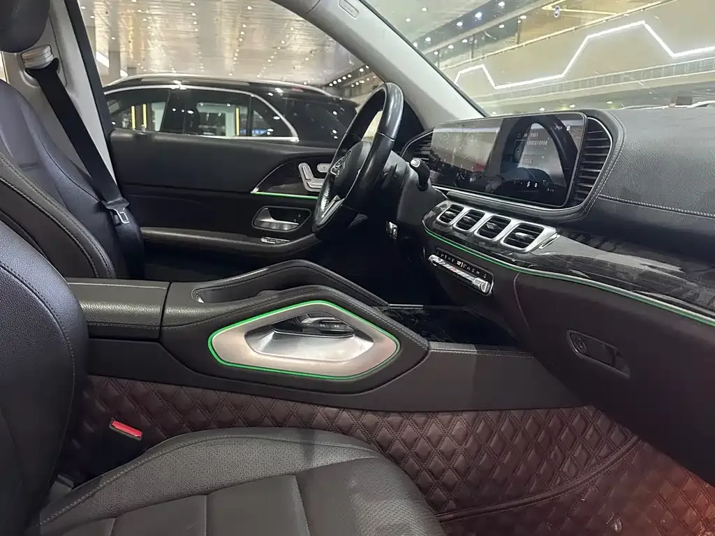 Mercedes-Benz GLE (Import) — фото 10
