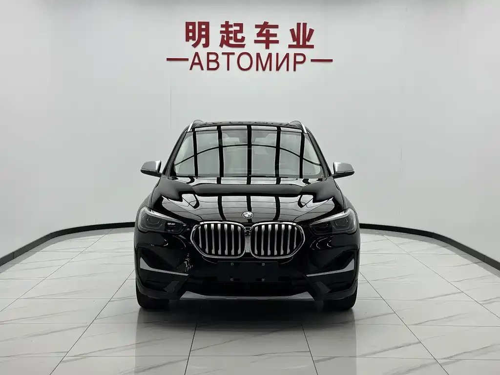 BMW X1 — фото 2