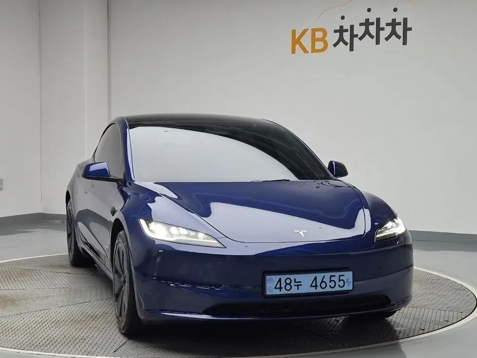 Tesla Model 3 — фото 9