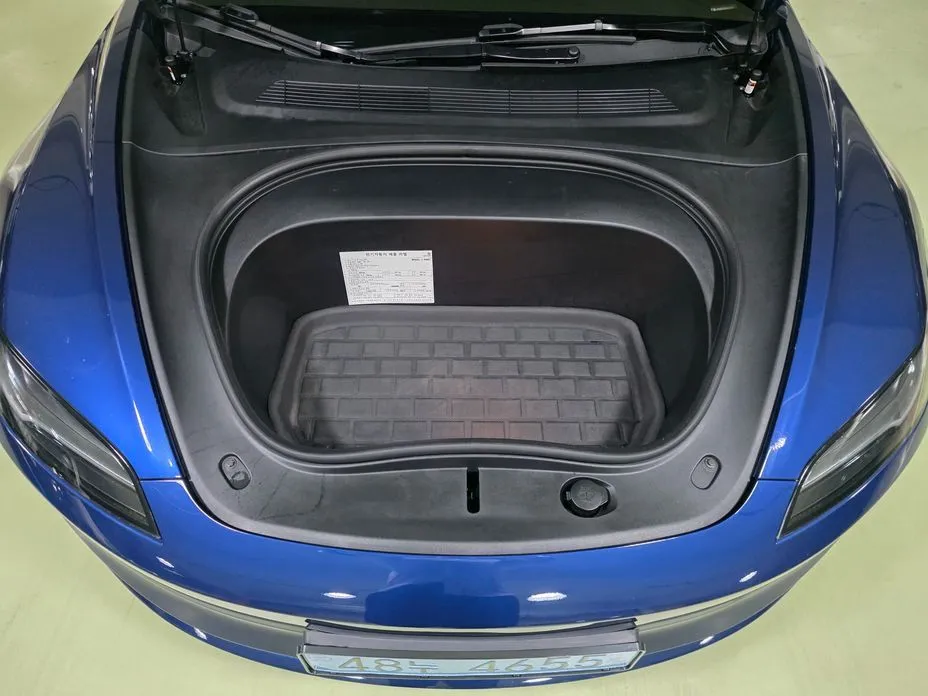 Tesla Model 3 — фото 10