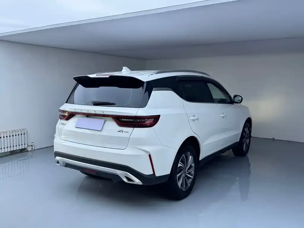 Geely Vision X6 — фото 5