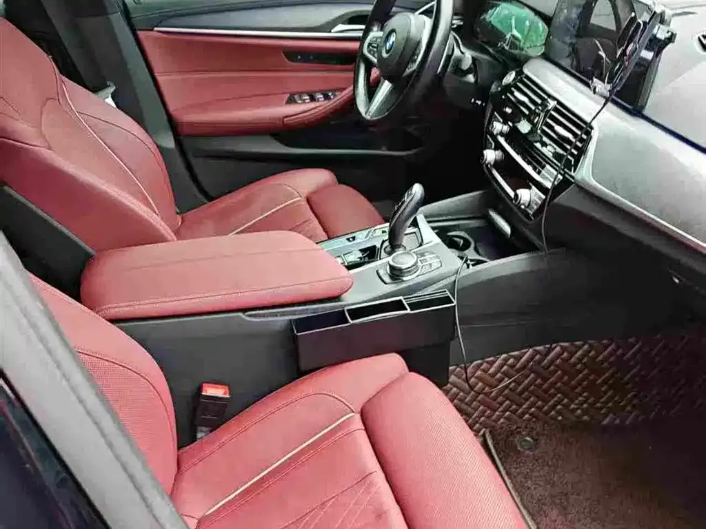 BMW 5 Series — фото 2