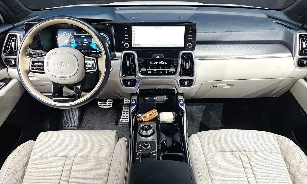 Kia Sorento — фото 9