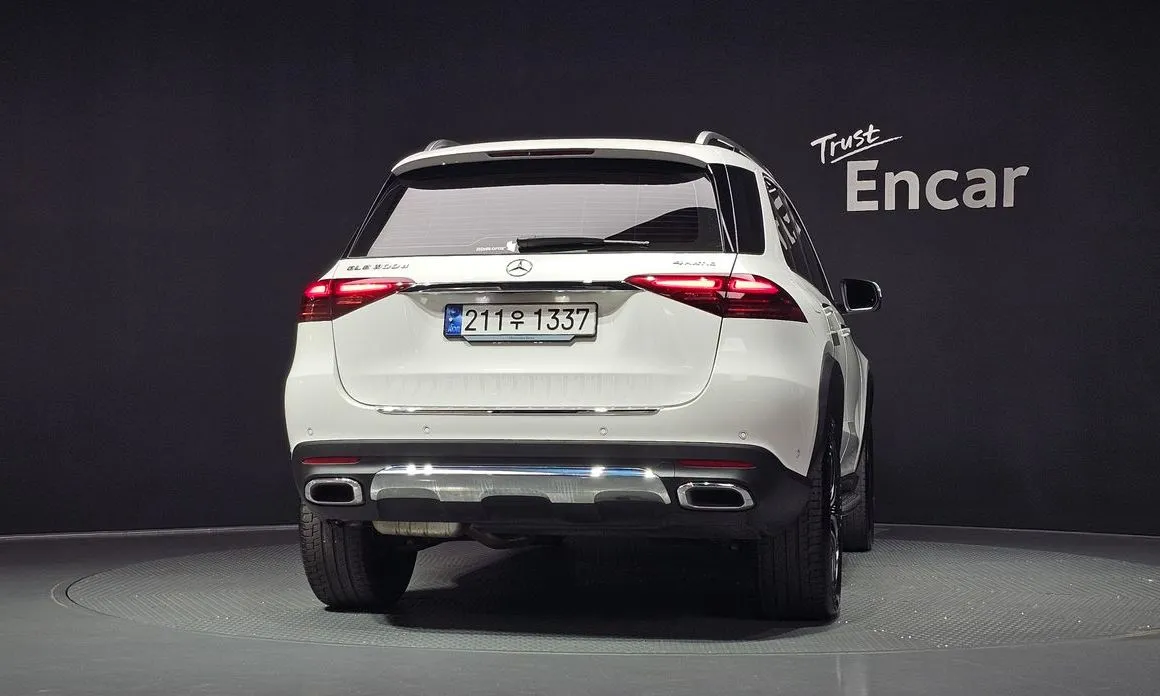 Mercedes-Benz GLE-Class — фото 7