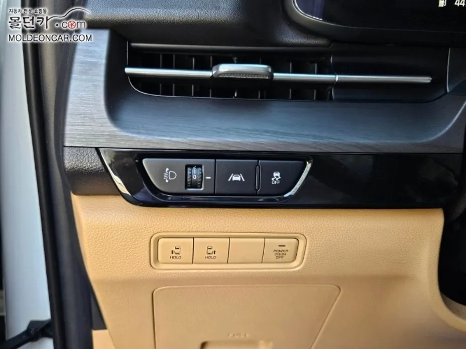 Kia Carnival — фото 2