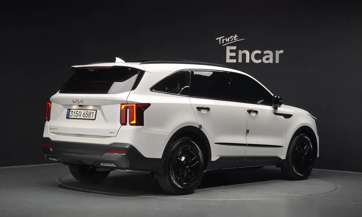 Kia Sorento — фото 4
