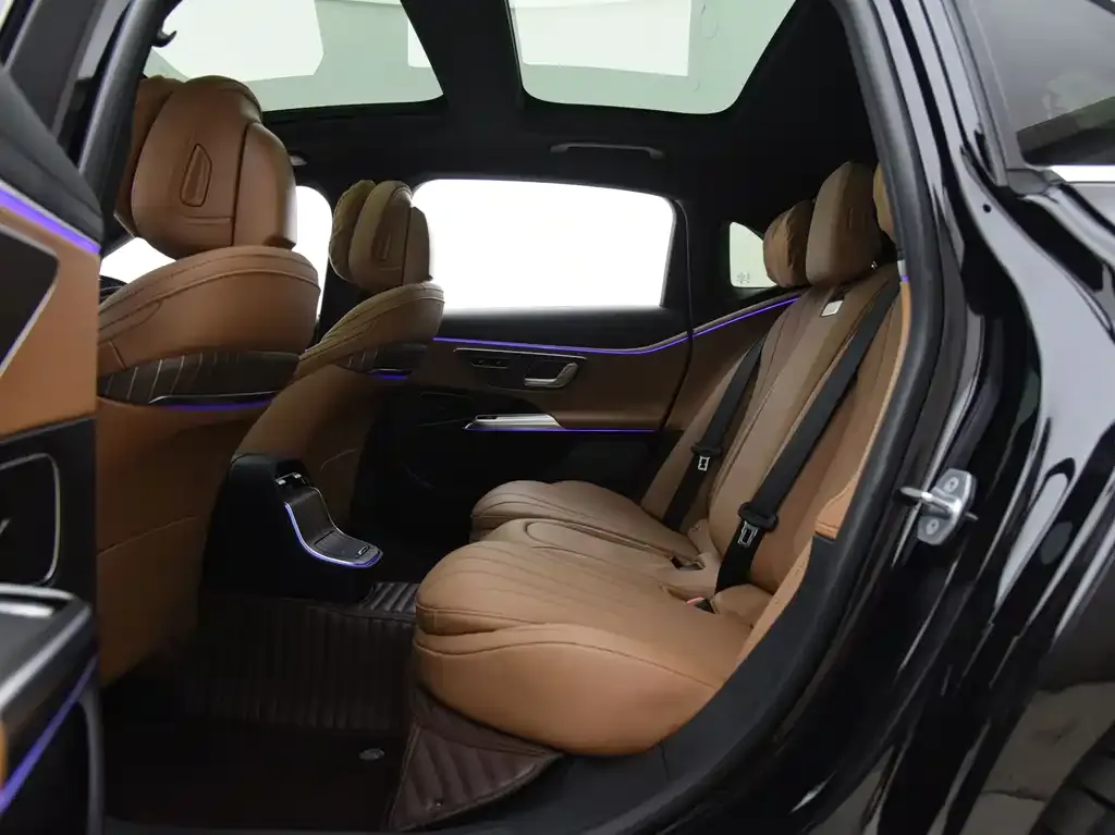 Mercedes-Benz E-Class New Energy — фото 7