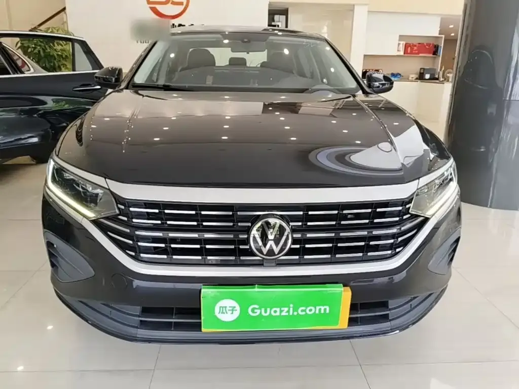 Volkswagen Passat — фото 7