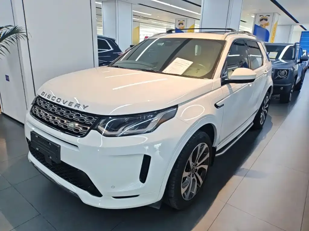 Land Rover Discovery Sport — фото 1