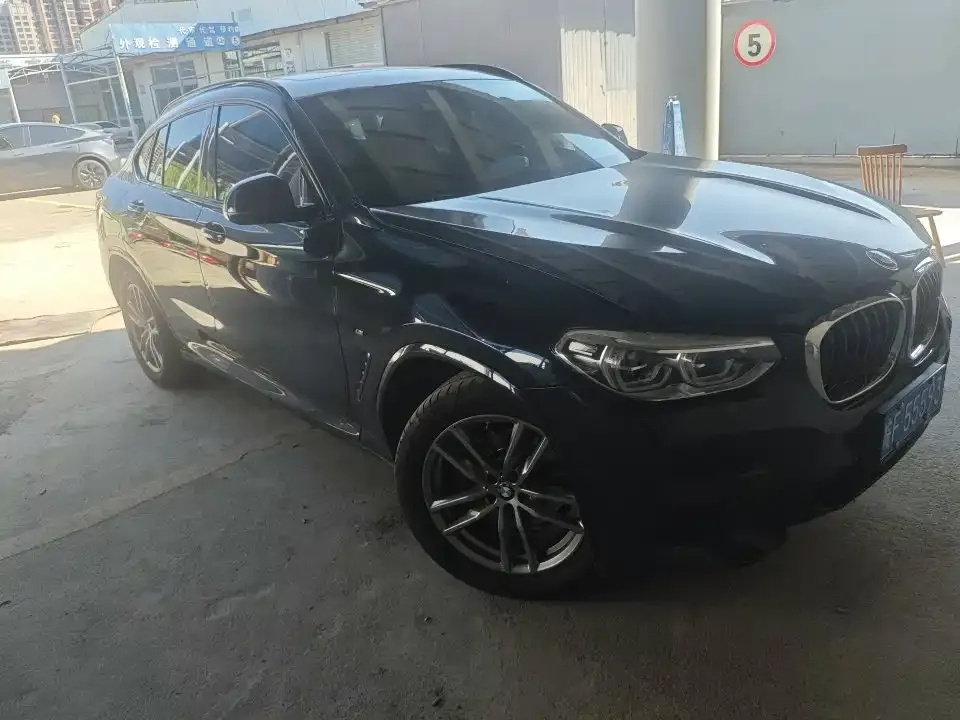 BMW X4 — фото 5