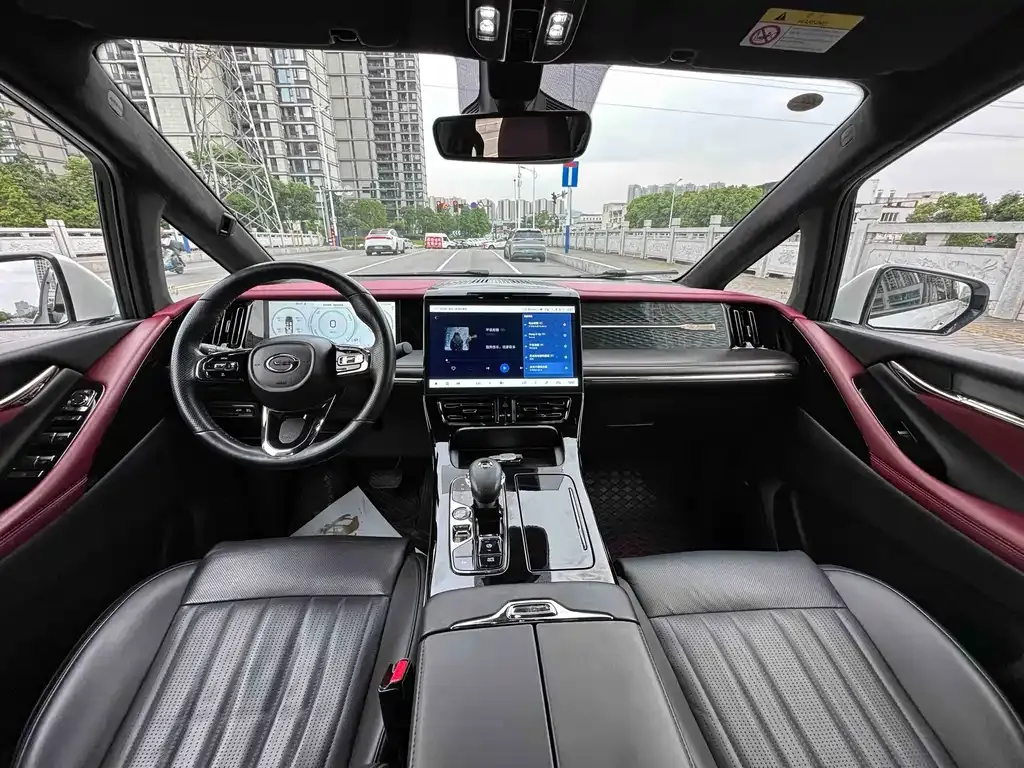 GAC Motor Trumpchi M8 — фото 6