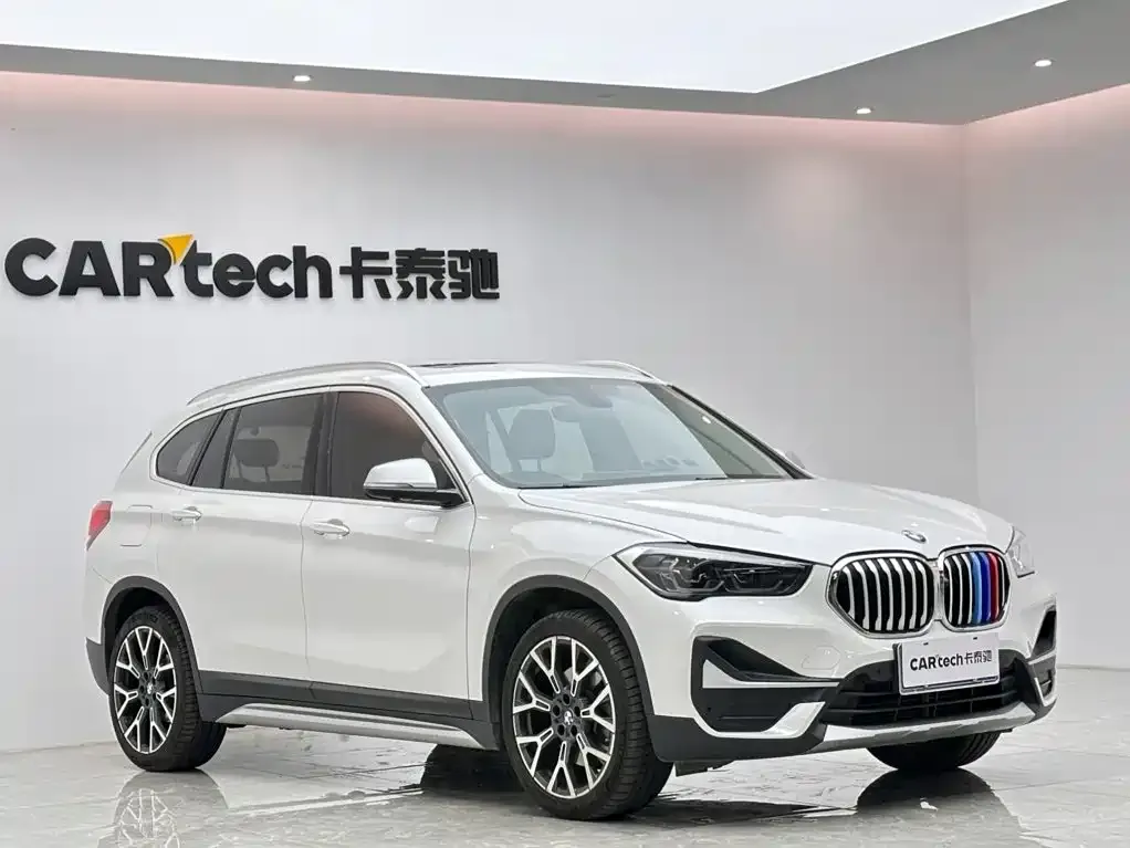 BMW X1 — фото 5