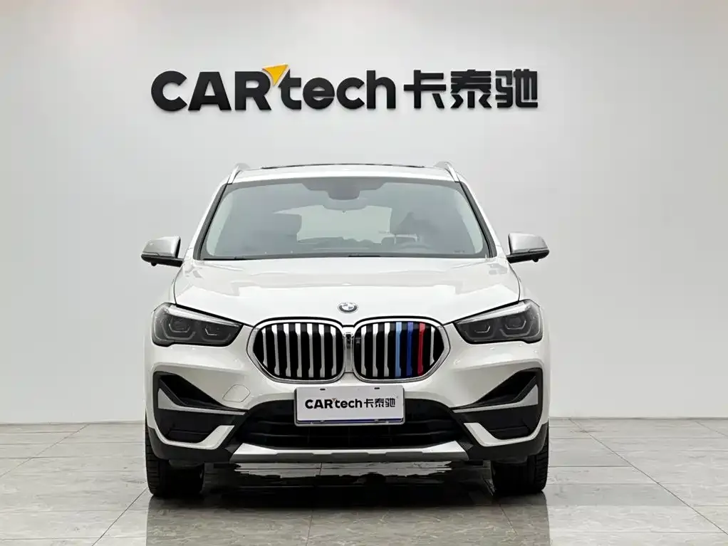 BMW X1 — фото 2