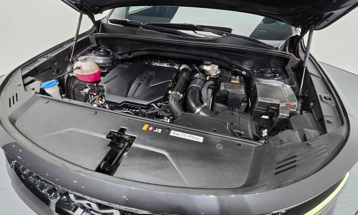 Kia Sorento — фото 8