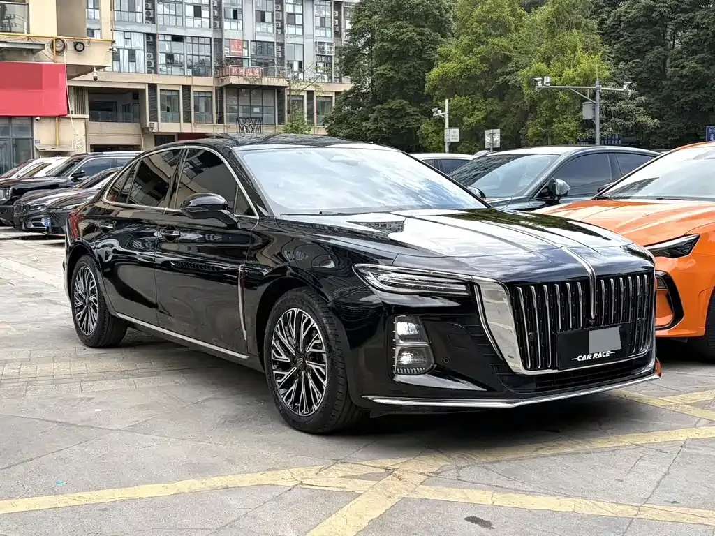 Hongqi H5 — фото 10