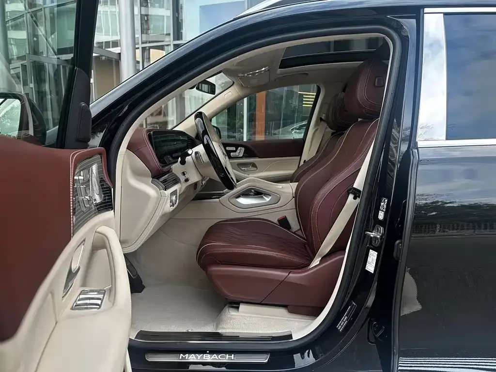 Mercedes-Benz GLS — фото 3