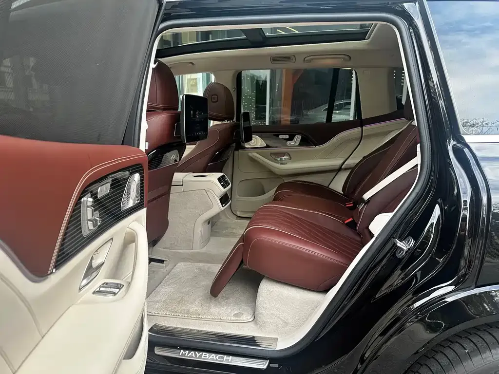 Mercedes-Benz GLS — фото 5