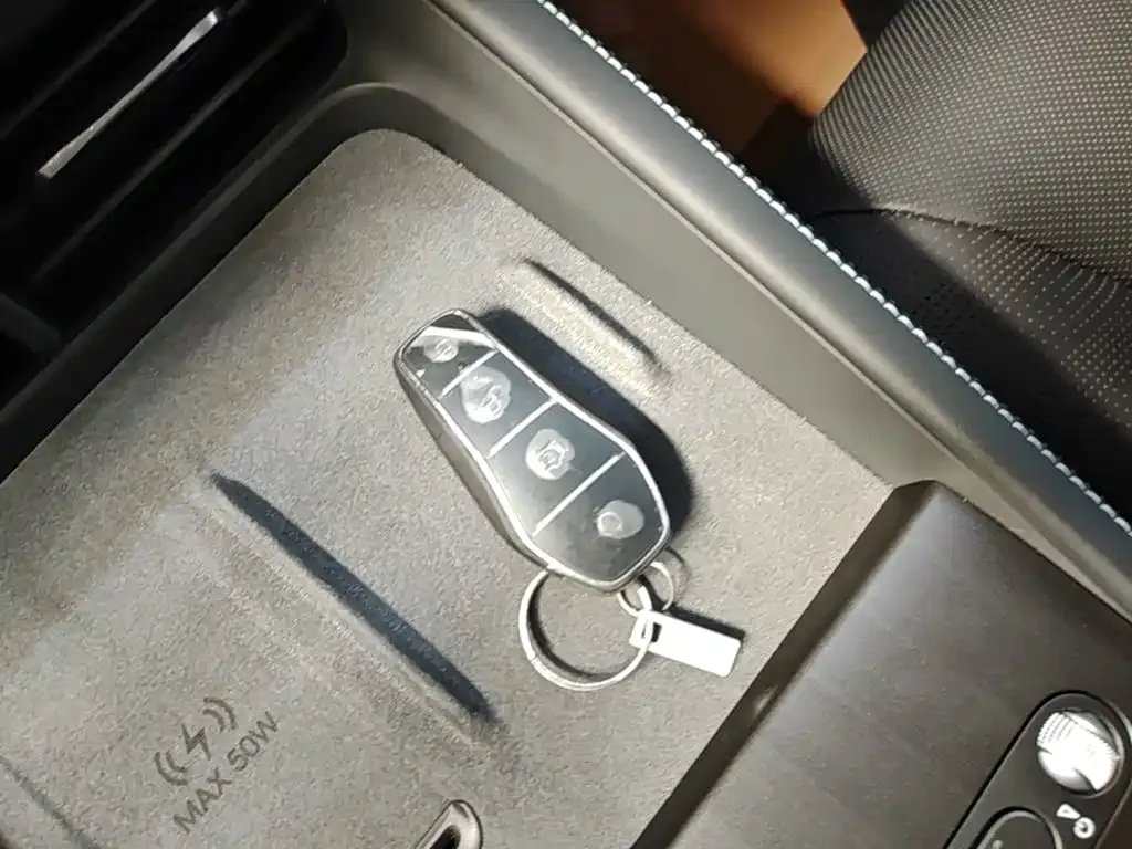 BYD Seal 06 DM-i Touring — фото 6