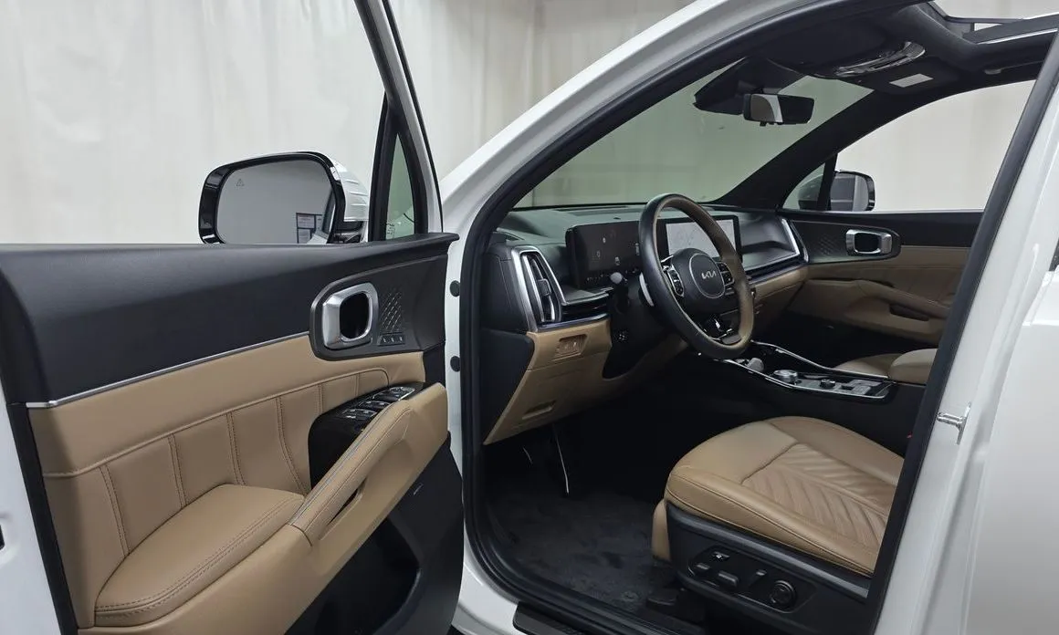 Kia Sorento — фото 9