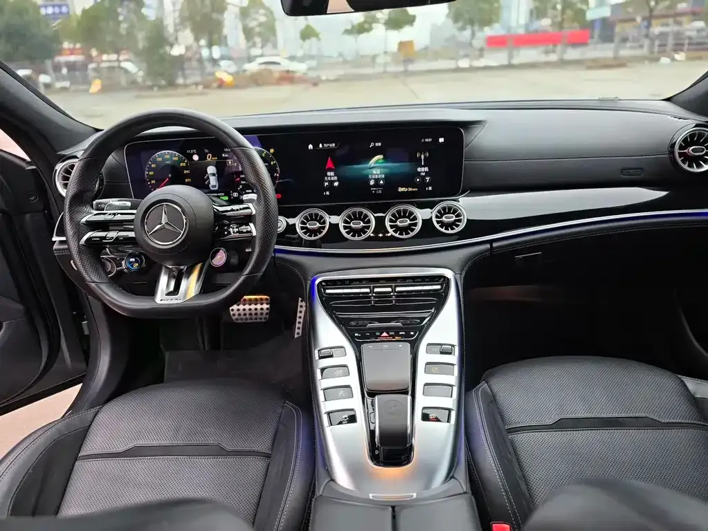 Mercedes-Benz AMG GT — фото 9