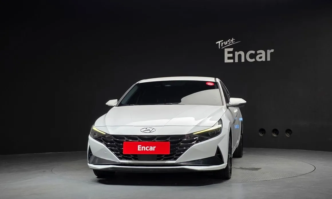 Hyundai AVANTE — фото 2