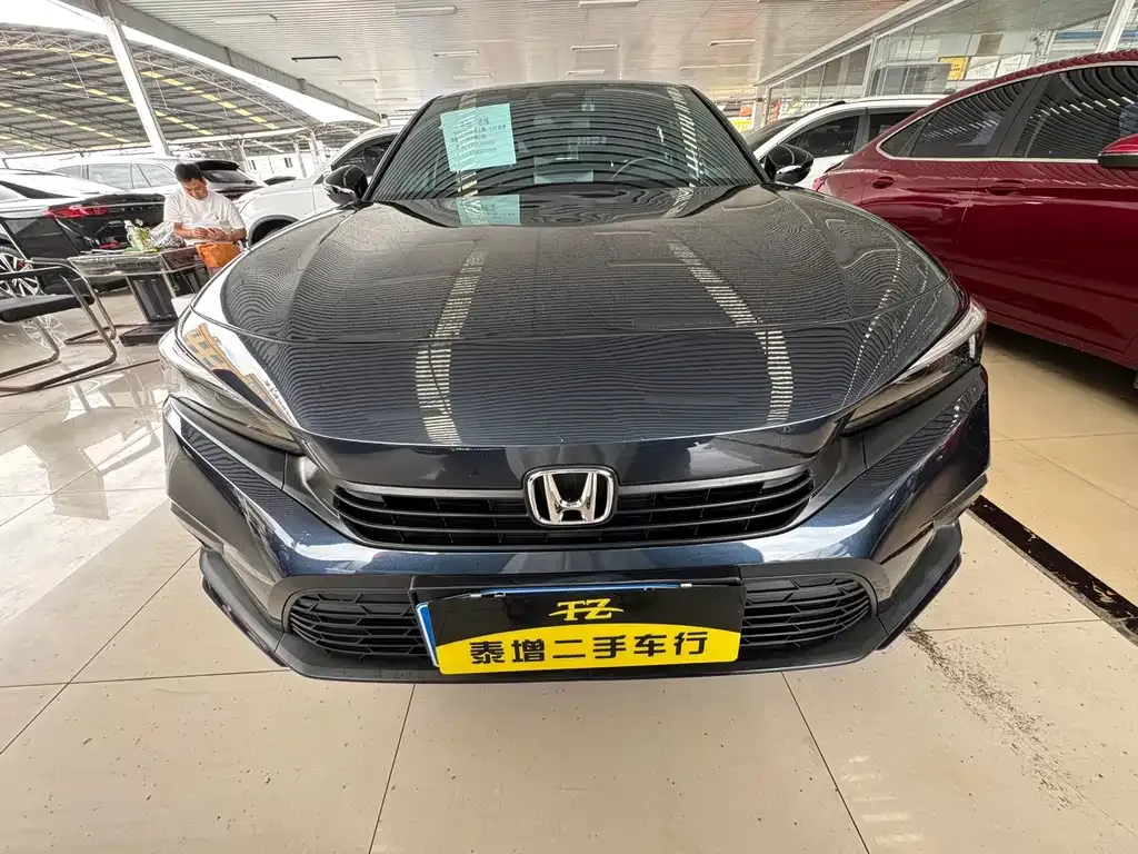 Honda Civic — фото 8