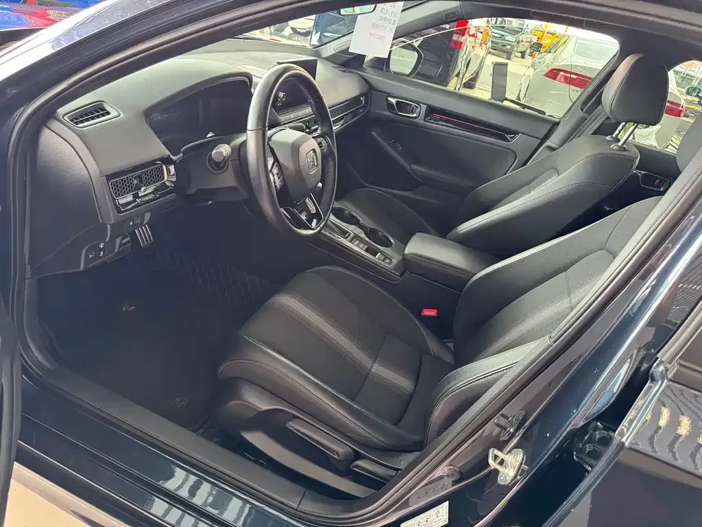 Honda Civic — фото 6