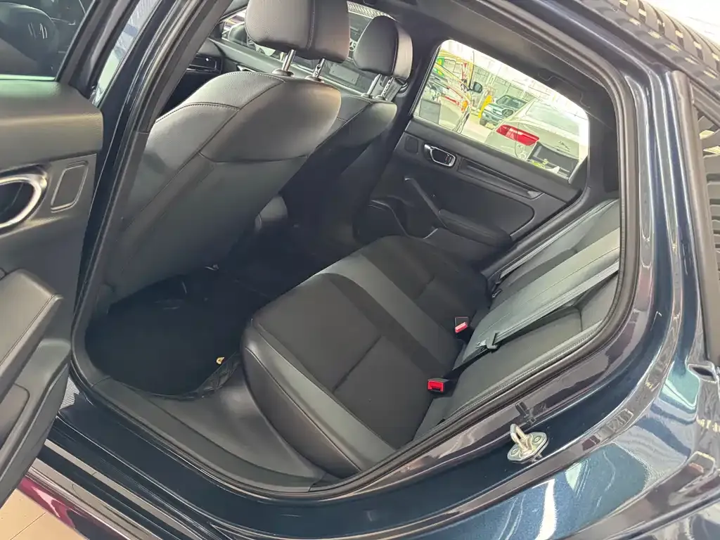 Honda Civic — фото 2