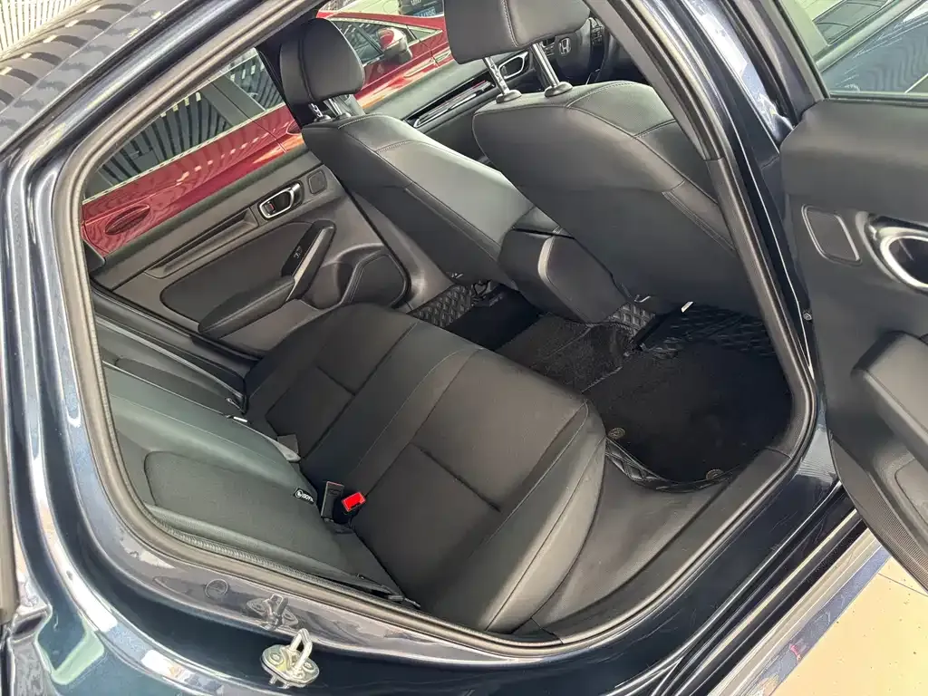 Honda Civic — фото 3