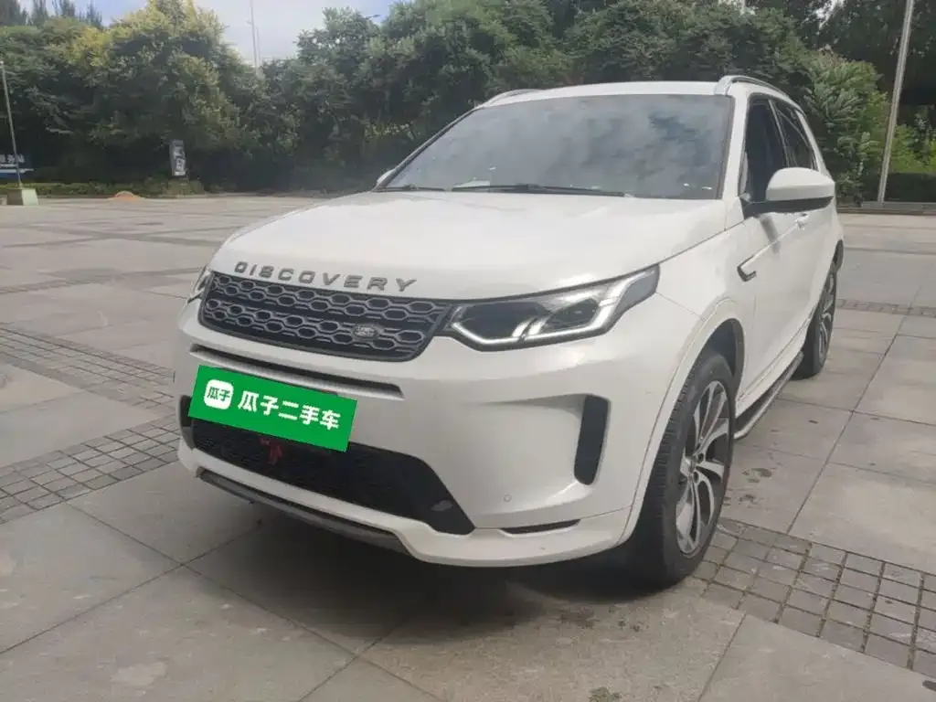Land Rover Discovery Sport — фото 1