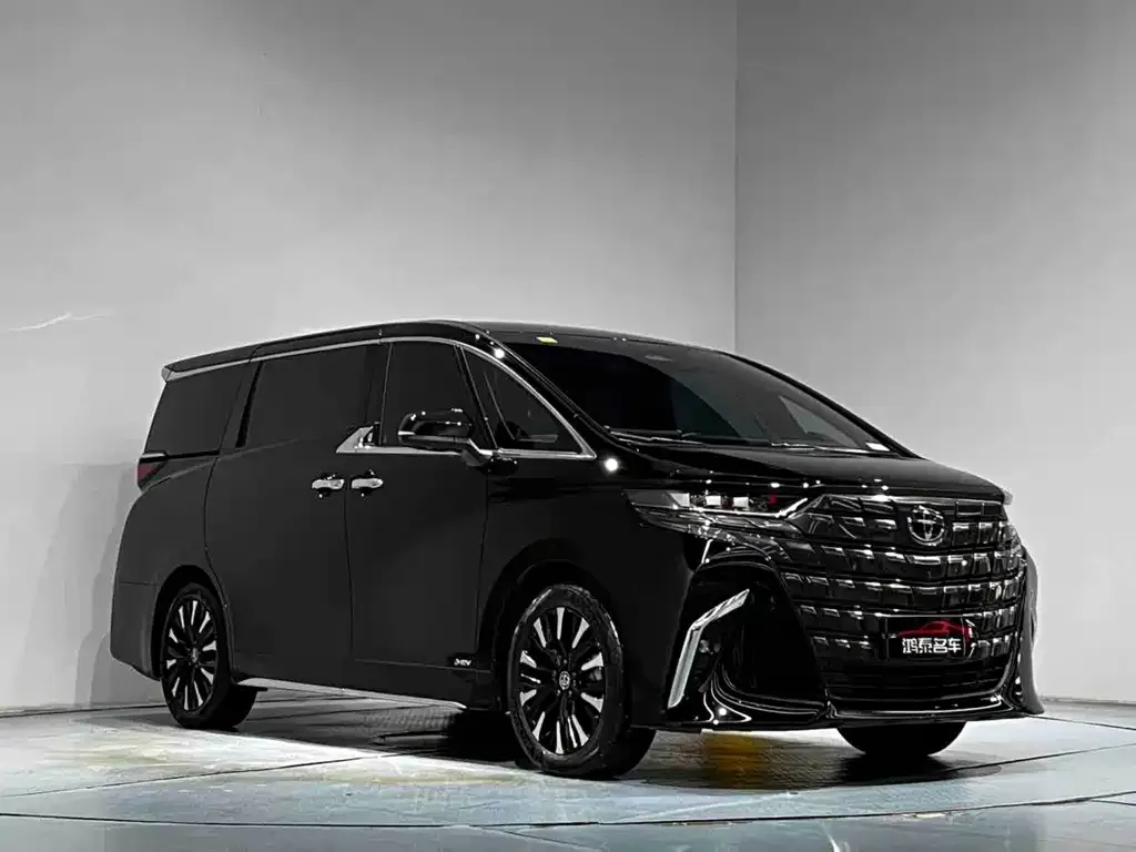 Toyota Alphard — фото 5