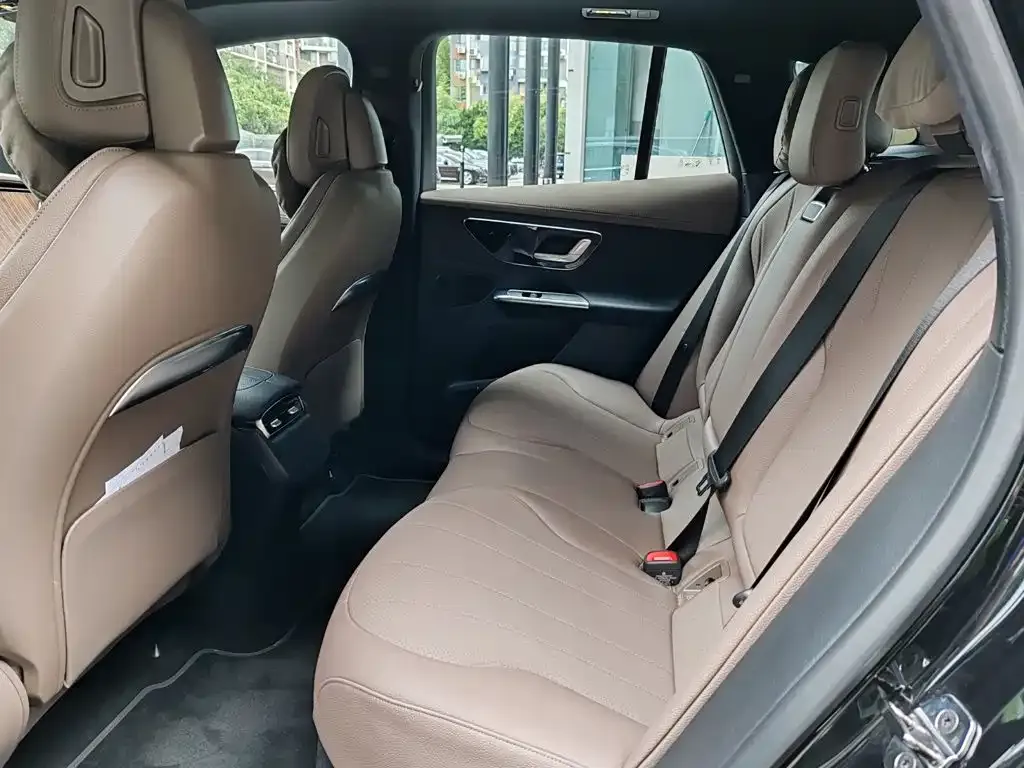 Mercedes-Benz EQE SUV — фото 2