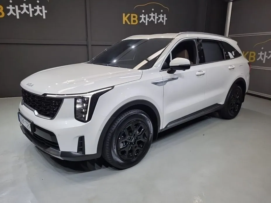 Kia Sorento — фото 1